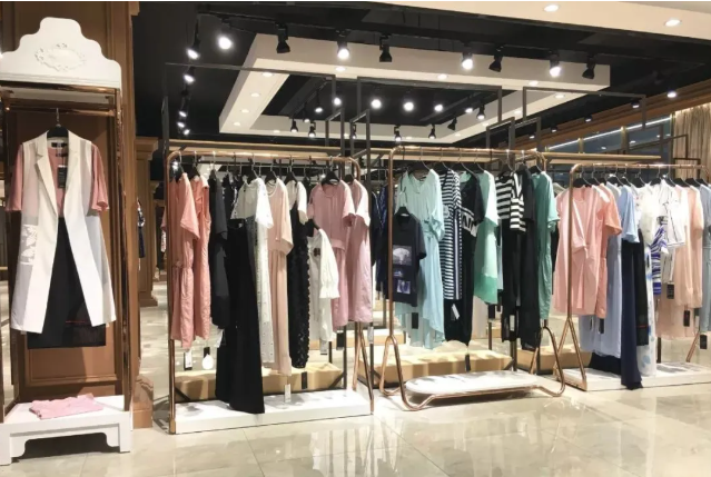 服装店1.png